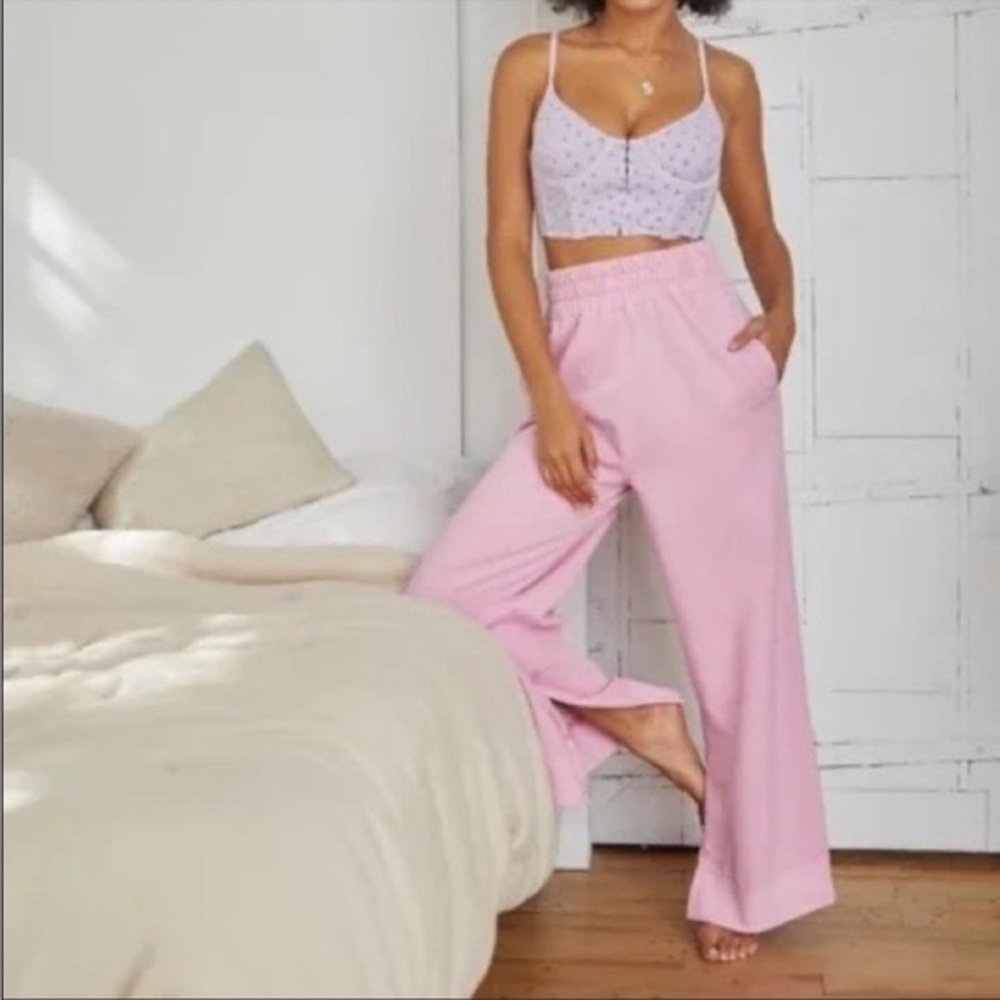 NWT pink wide leg sweatpants from urban